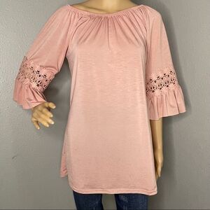 Win Win Ruffle Bell Sleeve Tunic Blouse Blush Pink Crochet Insert Detail Sz S/M